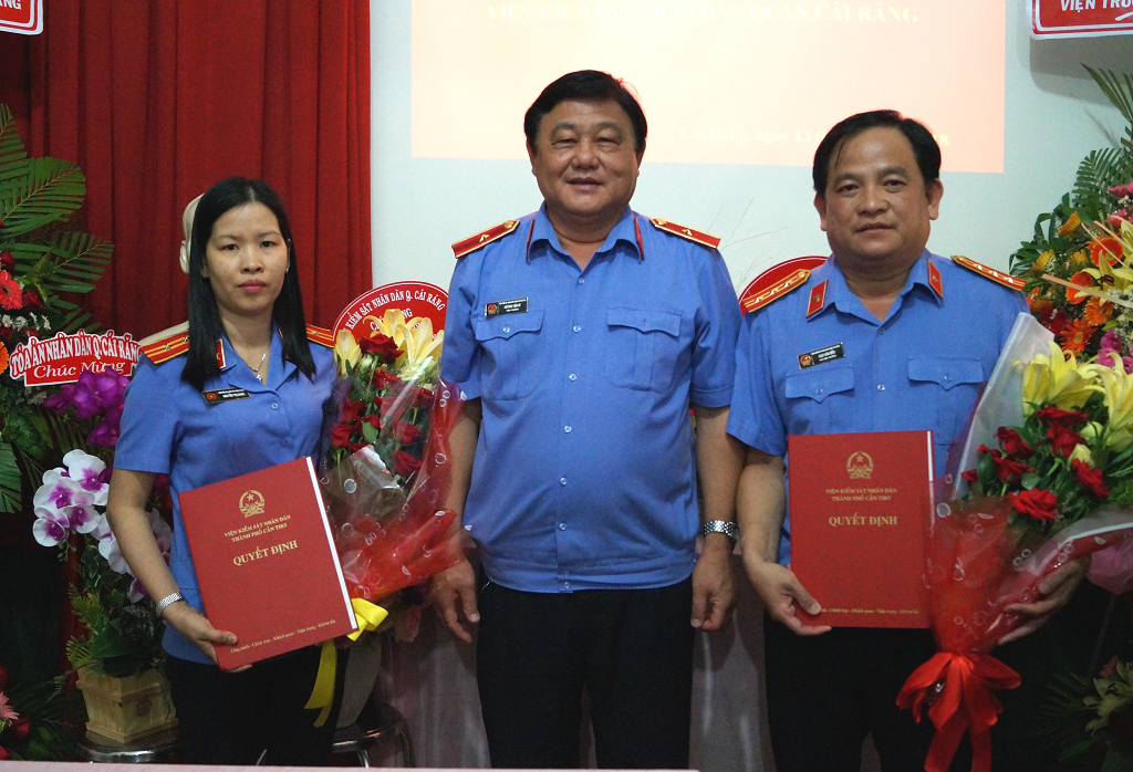 Lễ công bố và trao quyết định bổ nhiệm chức vụ Viện trưởng, Phó Viện trưởng quận Cái Răng