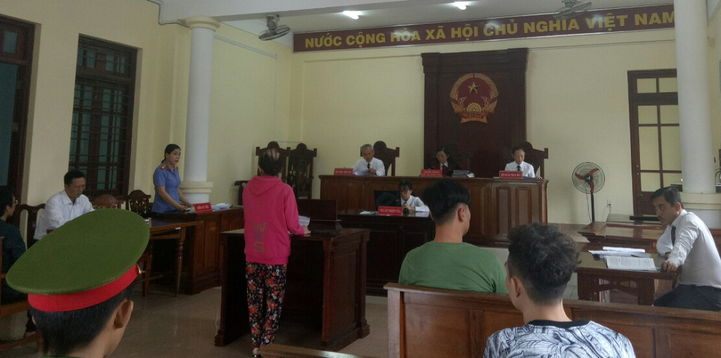 Trộm tài sản của con và cái kết…