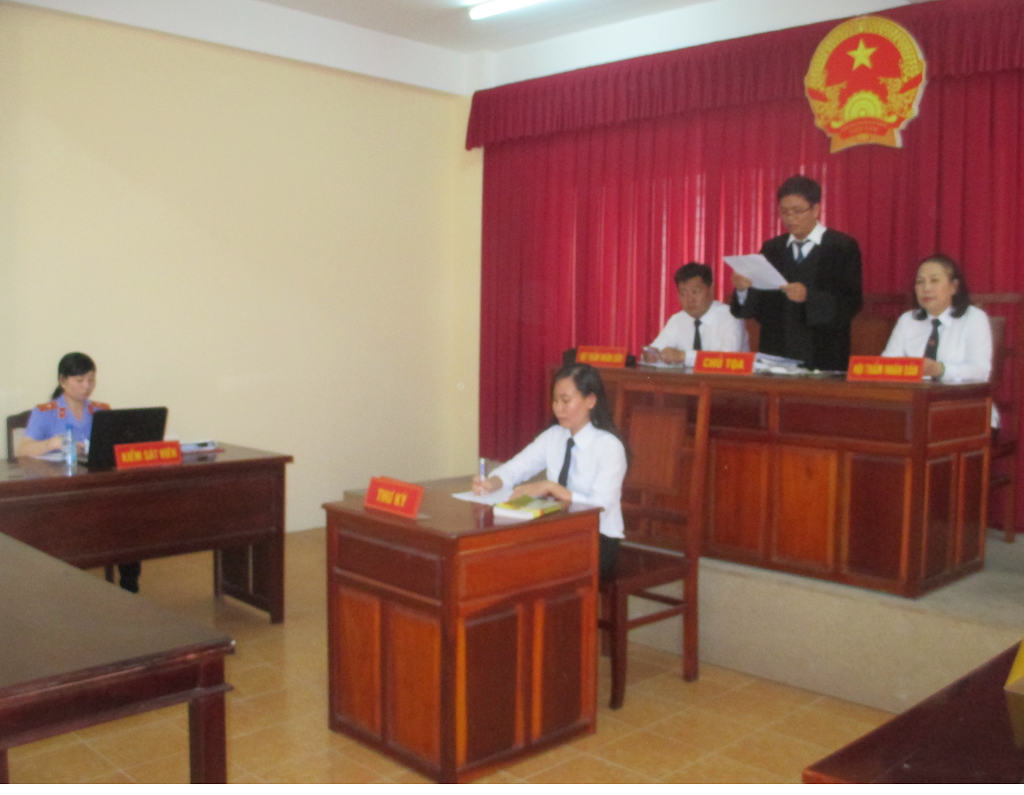 Ninh Kiều: Tổ chức phiên tòa dân sự rút kinh nghiệm