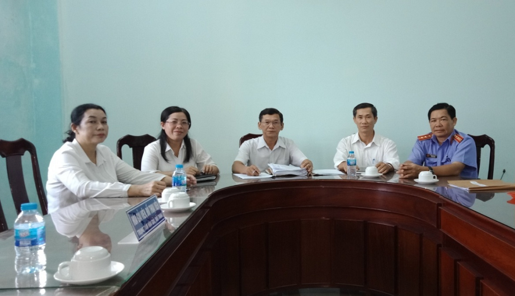 Họp xét tha tù trước thời hạn có điều kiện