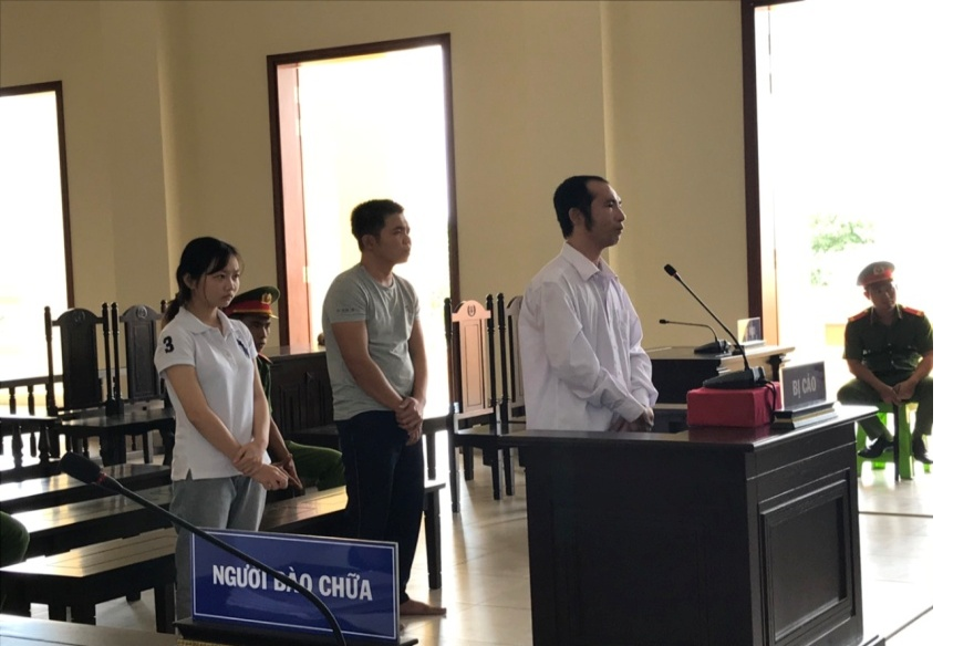 Đường dây mối giới mại dâm qua mạng