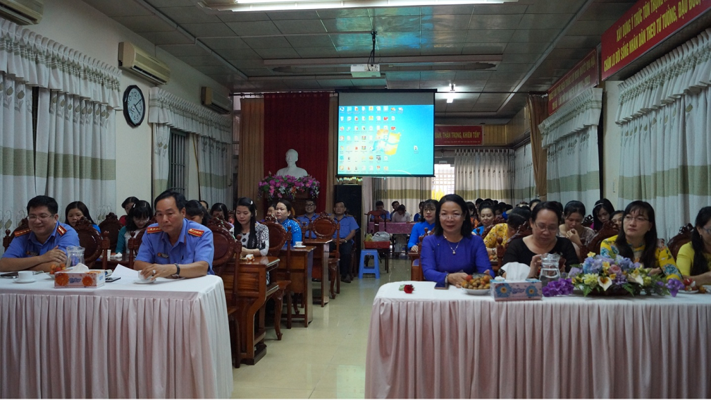 Viện kiểm sát nhân dân thành phố Cần Thơ: Họp mặt Kỷ niệm Ngày Quốc tế Phụ nữ 8/3