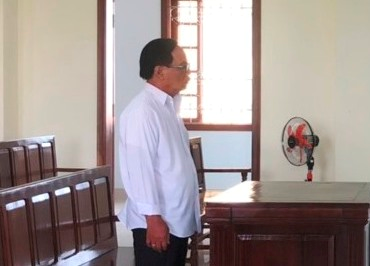 Trộm ví tiền của người khác, lãnh án 9 tháng tù