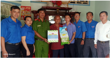 Chi đoàn VKSND huyện Vĩnh Thạnh:  Tích cực tham gia nhiều hoạt động ý nghĩa nhân ngày Thương binh-Liệt sỹ 27/7