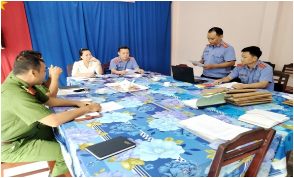 Kiểm sát trực tiếp toàn diện Nhà tạm giữ Công an huyện Vĩnh Thạnh