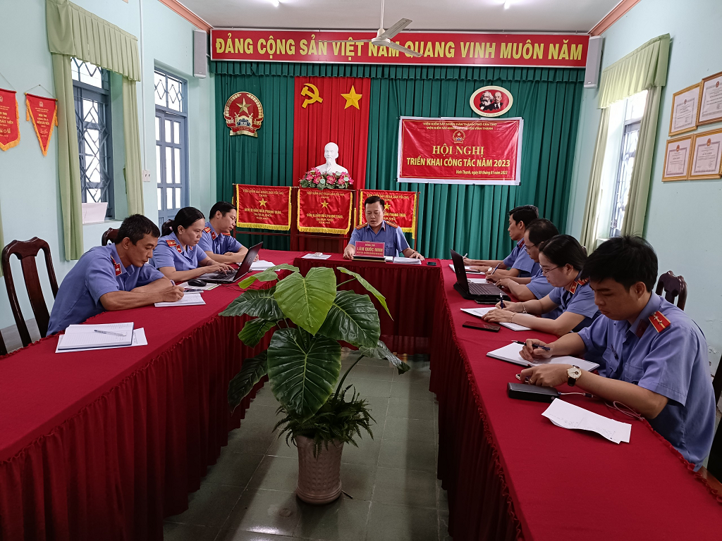 VKSND huyện Vĩnh Thạnh&#x3A;  Tổ chức họp cơ quan triển khai các văn bản chỉ đạo của Ngành